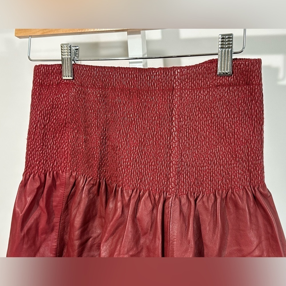 Leifsdottir for Anthropologie Red Leather Smocked Mini Skirt – Size 4 - Picture 3 of 7